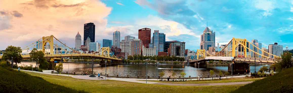 View of the city of Pittsburgh from the North Shore